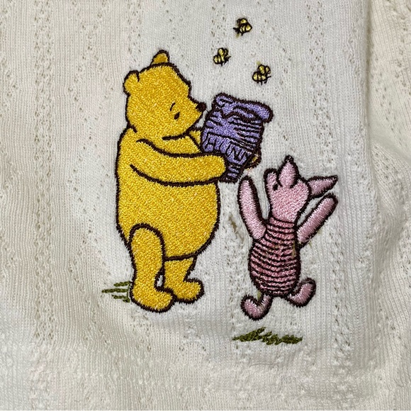 🔥NWT🔥 The Disney Store Off White Winnie The Pooh Cardigan - L/XL - Picture 5 of 7